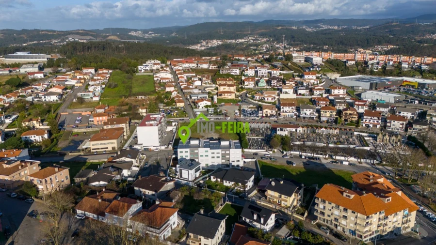 Apartamento T3 para Venda em Arrifana Foto 58