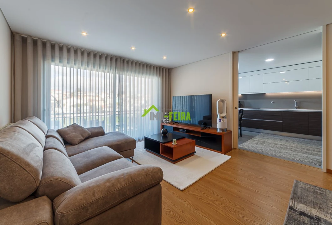 Apartamento T3 para Venda em Arrifana Foto 35