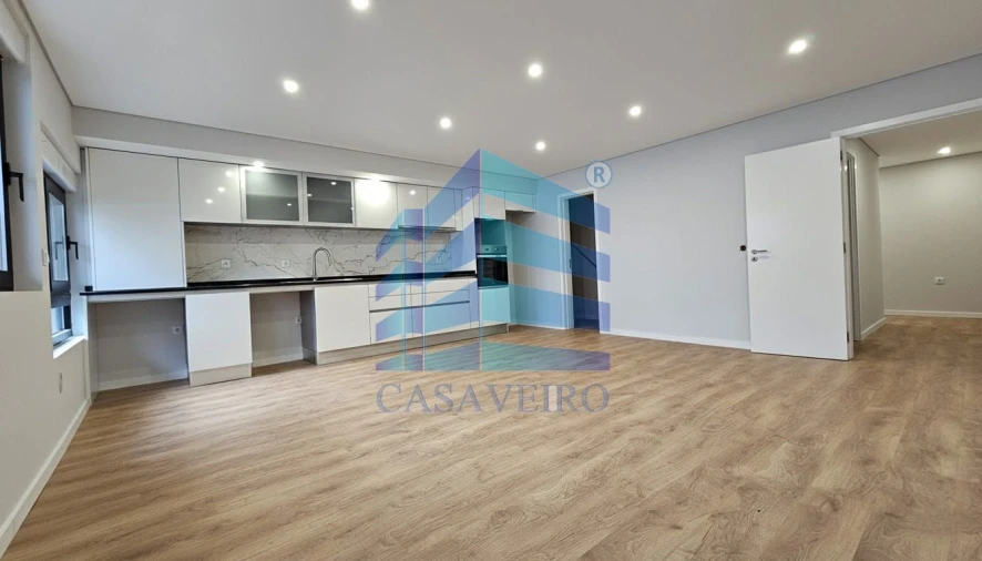 Apartamento T2 para Venda em Esgueira Foto 1