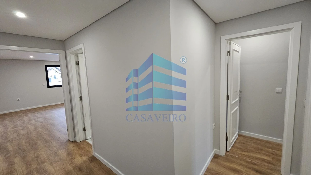 Apartamento T2 para Venda em Esgueira Foto 7