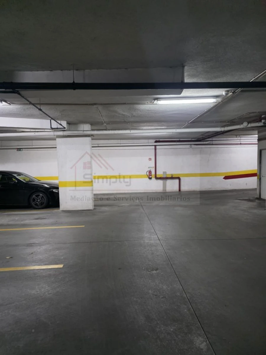 Apartamento T3 para Venda em Odivelas Foto 51