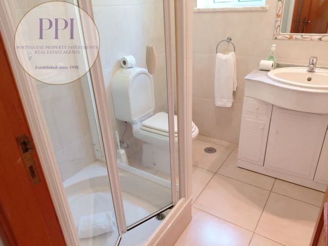 Moradia T3 para Venda em Budens Foto 24