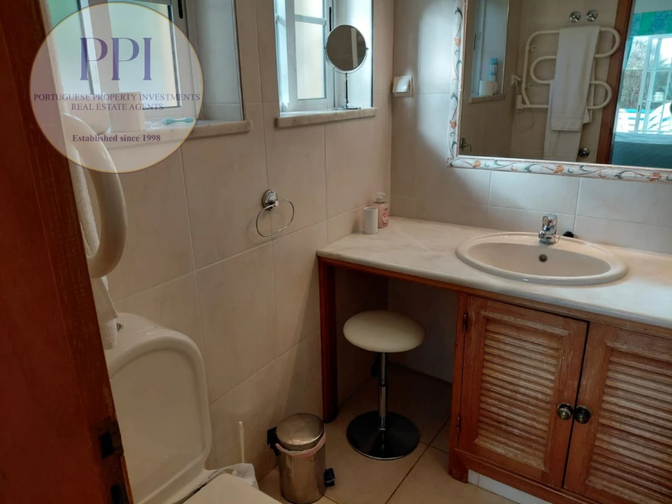 Moradia T3 para Venda em Budens Foto 10