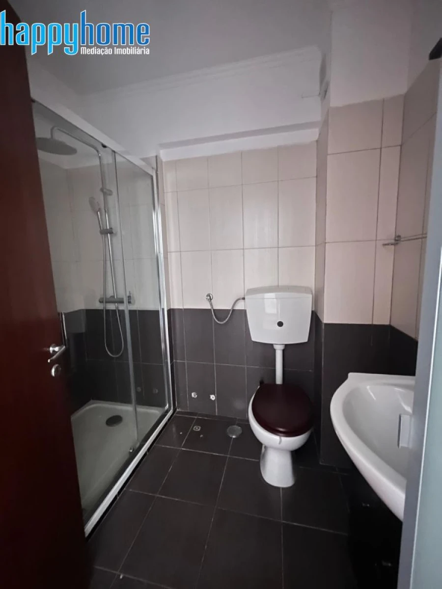 Apartamento T3 para Venda em União das Freguesias de Setúbal Foto 9