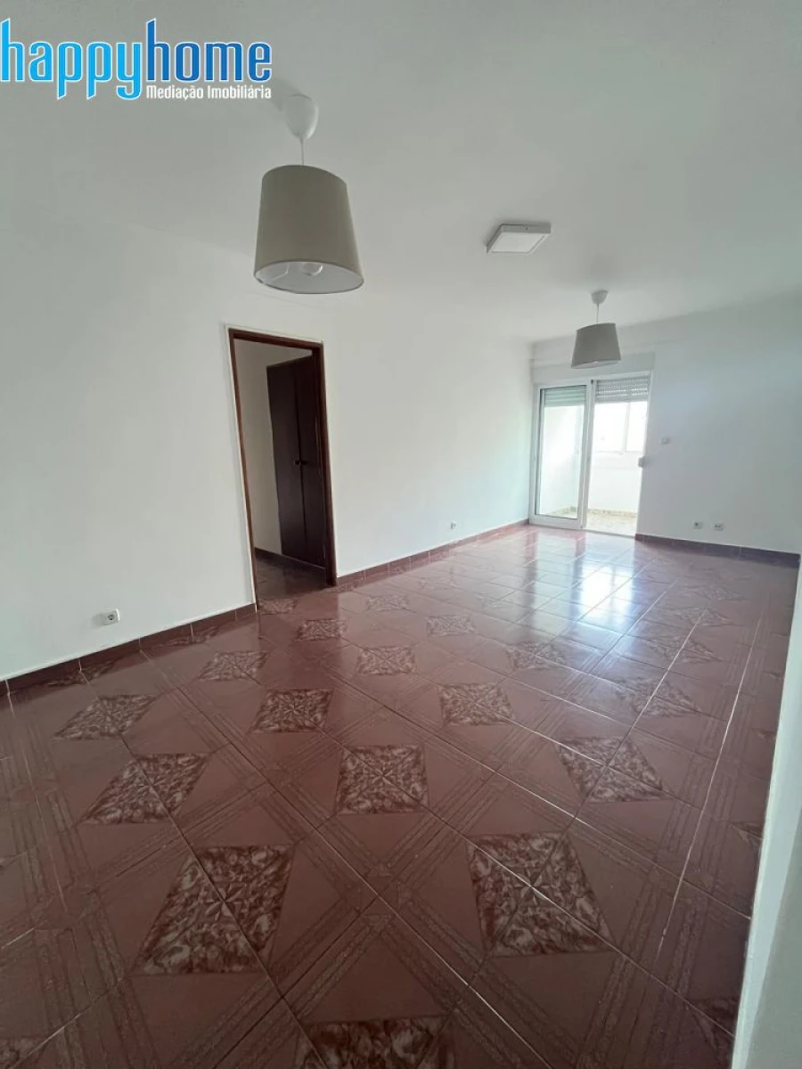 Apartamento T3 para Venda em União das Freguesias de Setúbal Foto 2