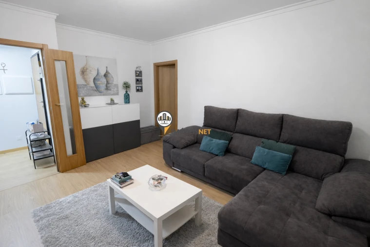 Apartamento T2 para Venda em Castelo Branco Foto 2