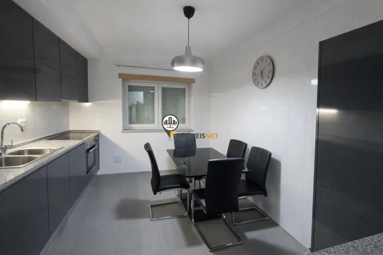 Apartamento T2 para Venda em Castelo Branco Foto 6