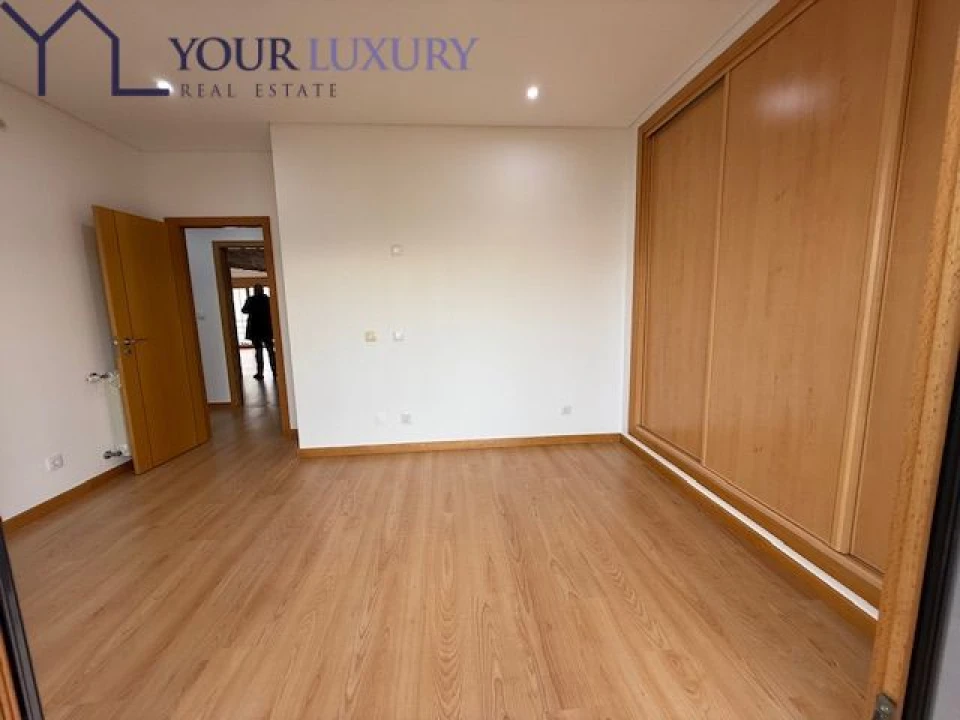 Apartamento T3 para Venda em Odivelas Foto 28