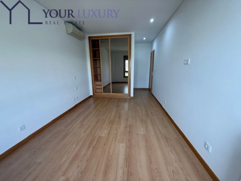 Apartamento T3 para Venda em Odivelas Foto 17