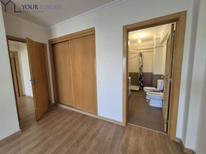 Apartamento T3 para Venda em Rio de Mouro Foto 36