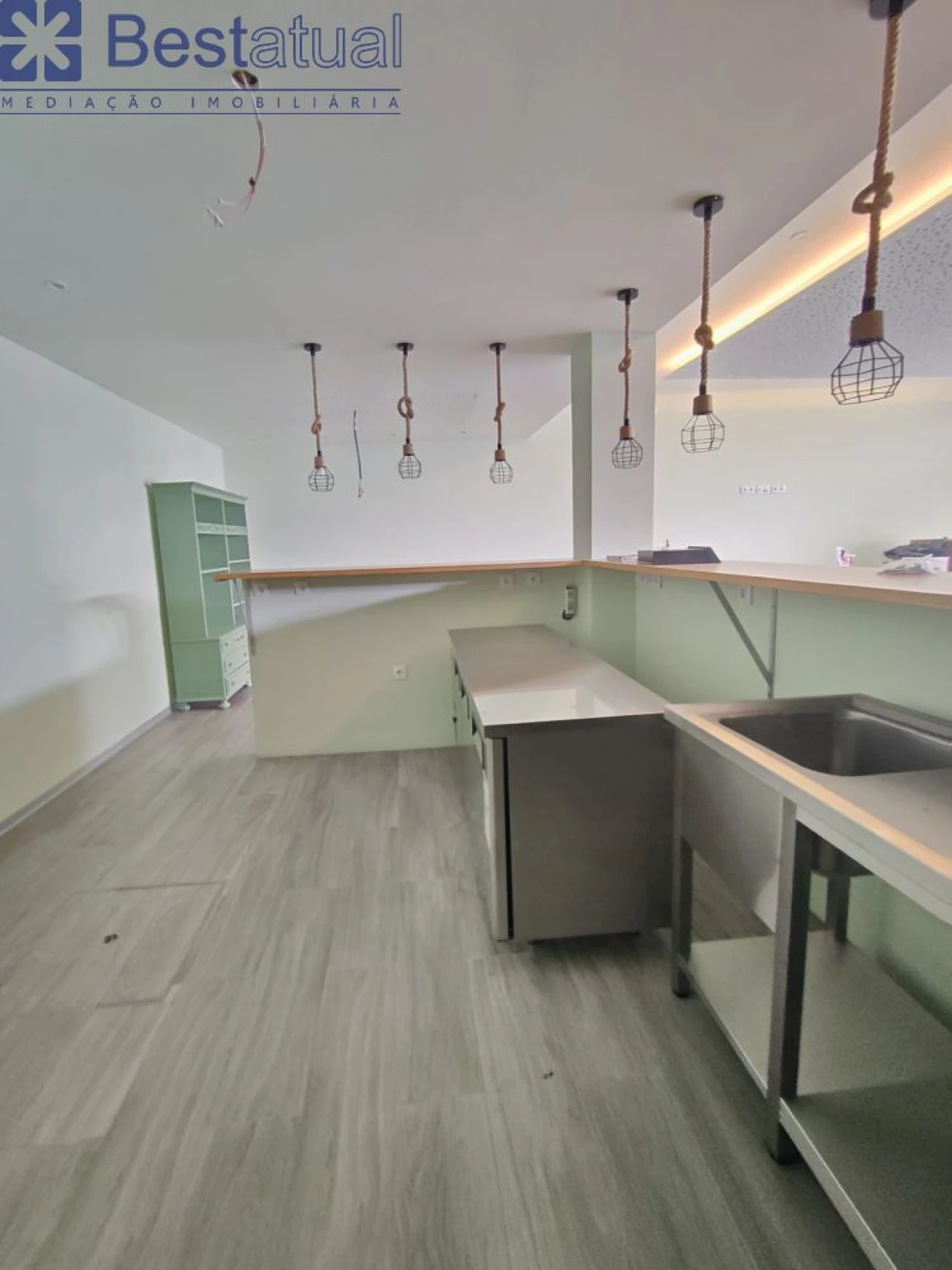 Loja para Venda em Bougado (São Martinho e Santiago) Foto 11