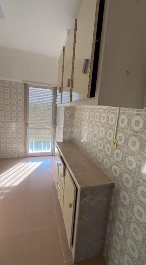 Apartamento T2 para Arrendamento em Odivelas