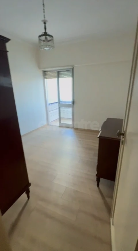 Apartamento T2 para Arrendamento em Odivelas