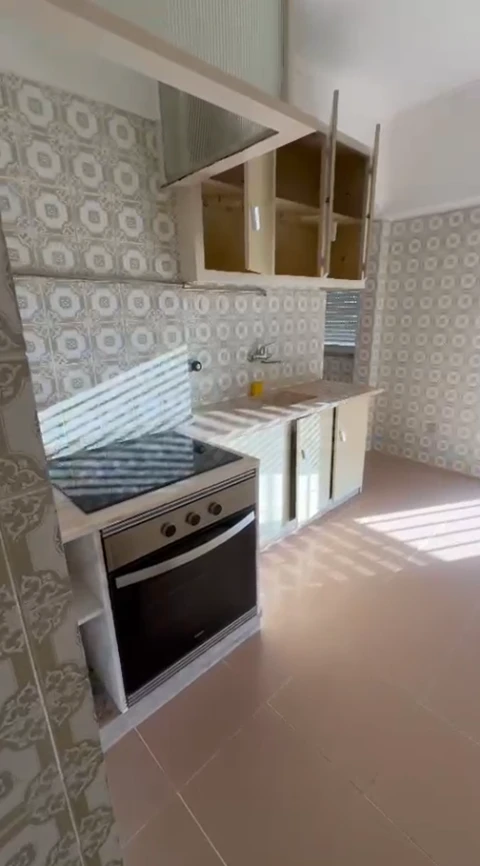 Apartamento T2 para Arrendamento em Odivelas