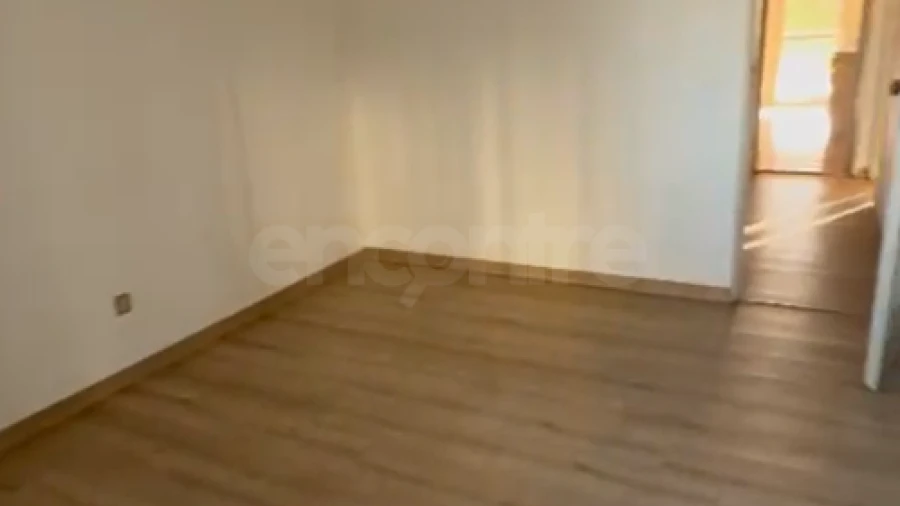 Apartamento T2 para Arrendamento em Odivelas