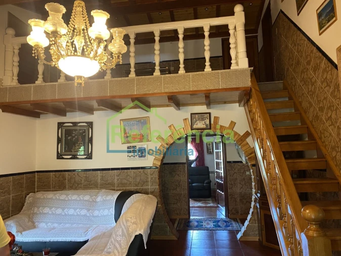 Moradia T4 para Venda em Travancas e Roriz Foto 11