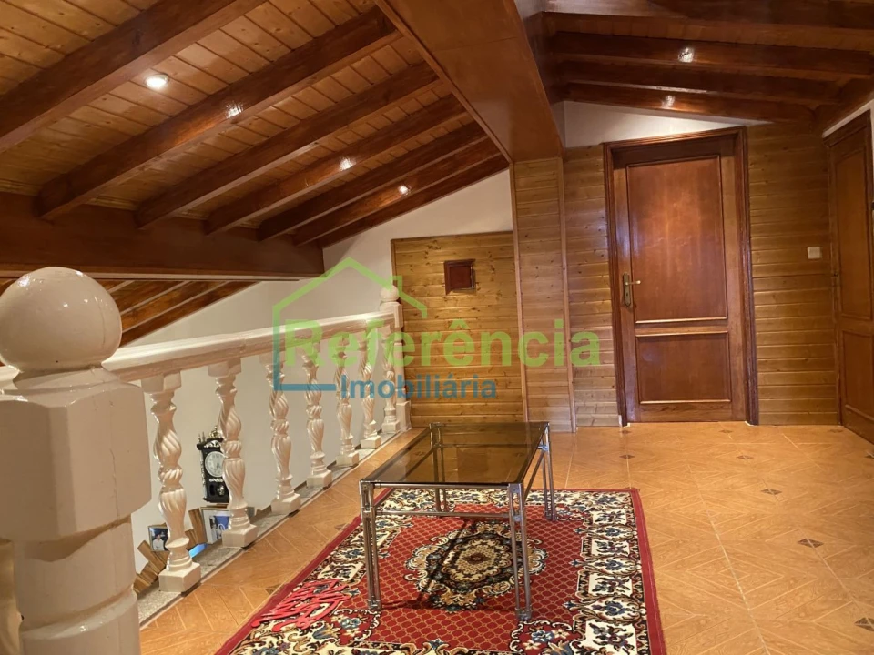 Moradia T4 para Venda em Travancas e Roriz Foto 28