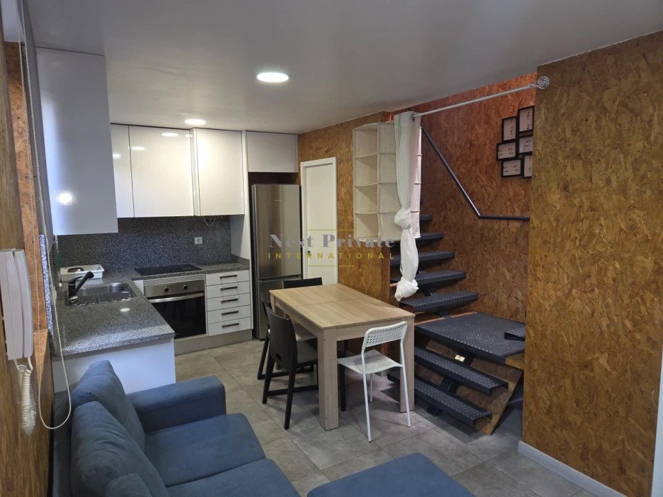 Apartamento T2 para Arrendamento em Campanhã Foto 16