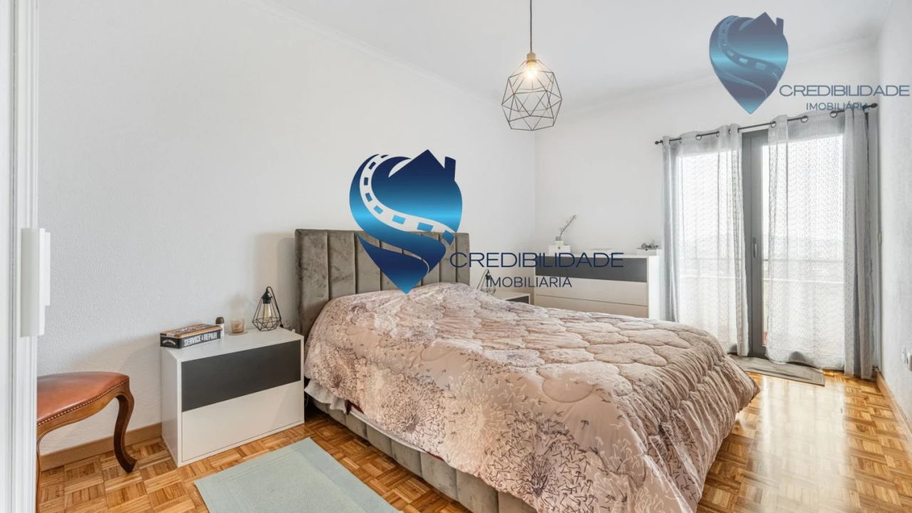 Moradia T3 para Venda em Azurem Foto 12