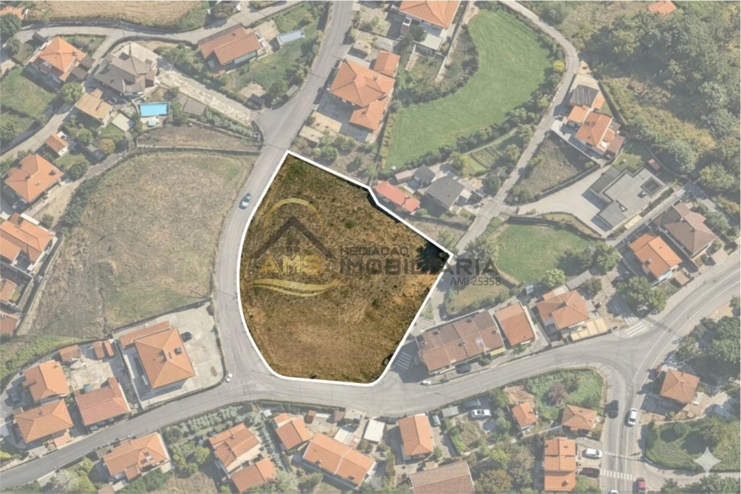 Terreno para Venda em Estorãos Foto 7