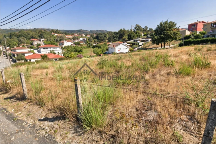 Terreno para Venda em Estorãos Foto 12
