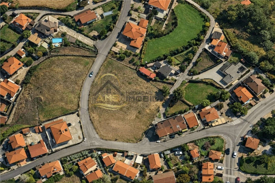 Terreno para Venda em Estorãos Foto 6