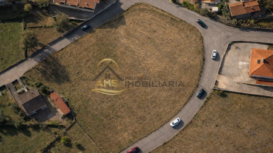Terreno para Venda em Estorãos