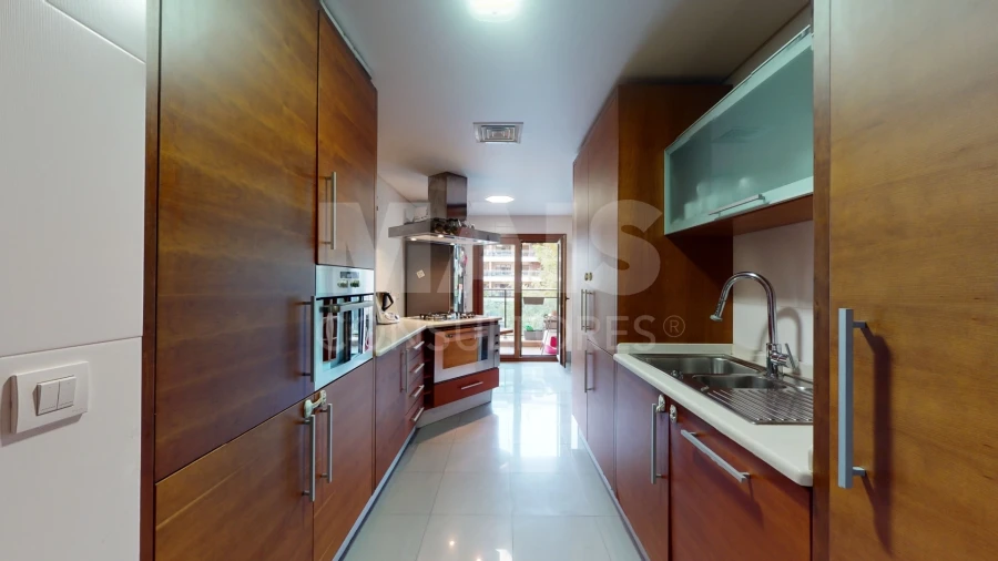 Apartamento T3 para Arrendamento em Sacavém e Prior Velho Foto 4