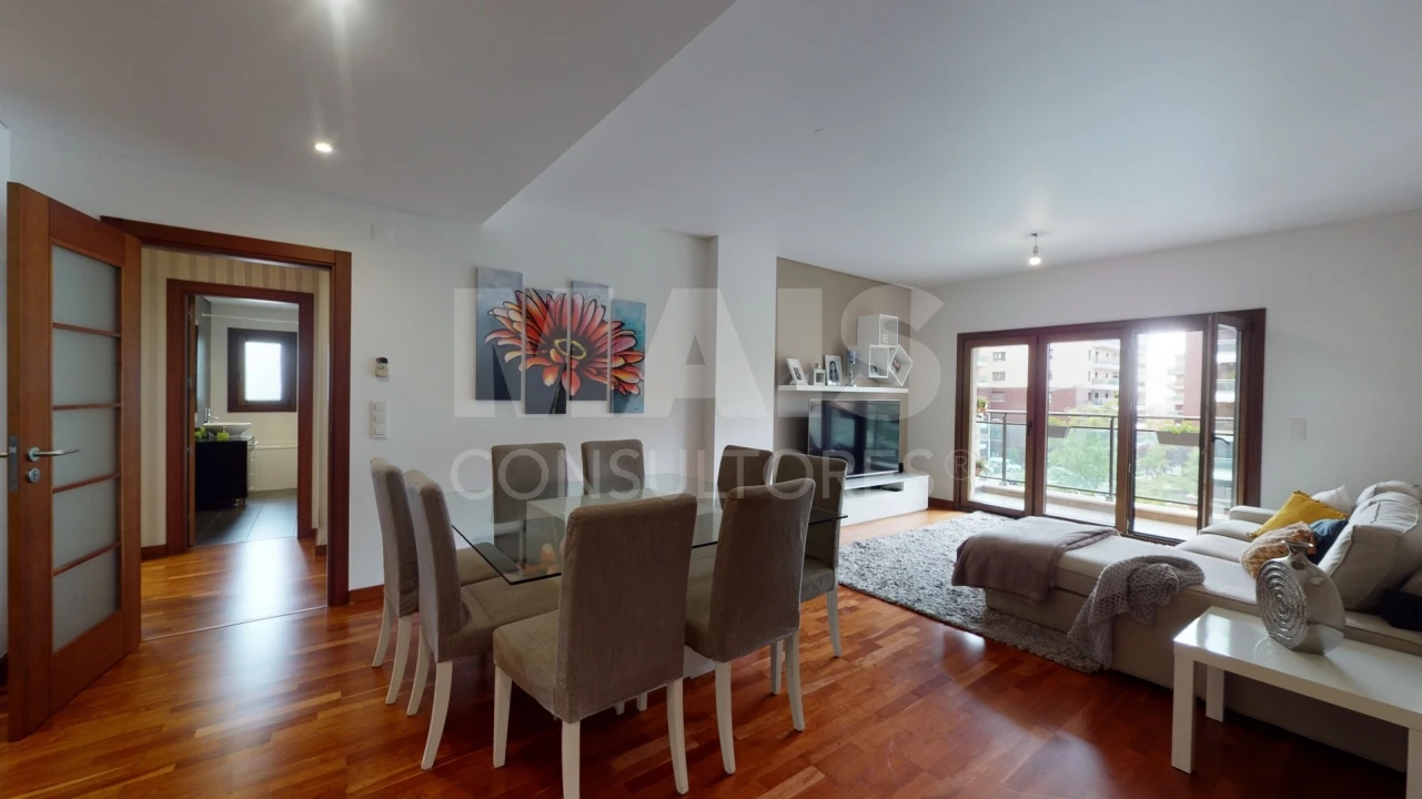 Apartamento T3 para Arrendamento em Sacavém e Prior Velho Foto 10