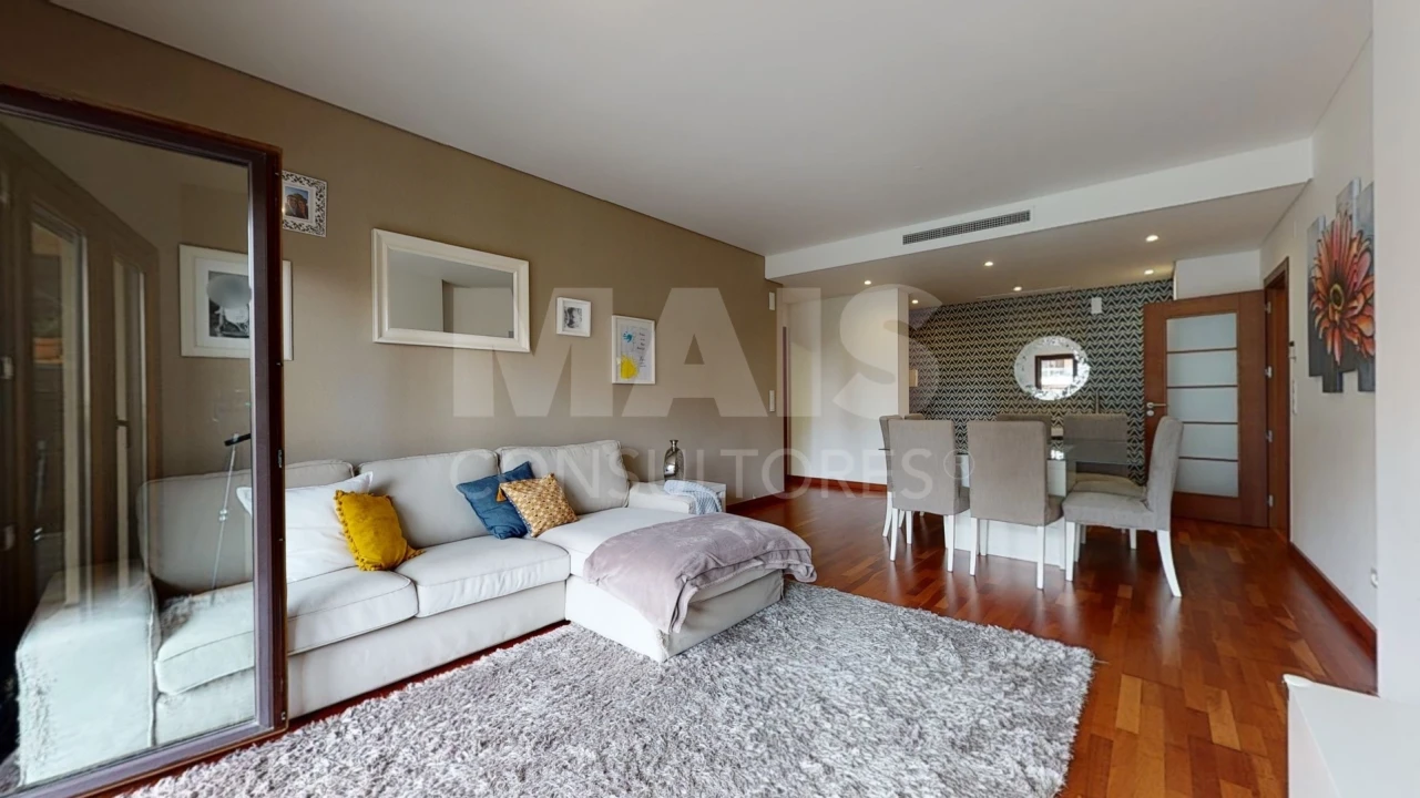 Apartamento T3 para Arrendamento em Sacavém e Prior Velho Foto 5