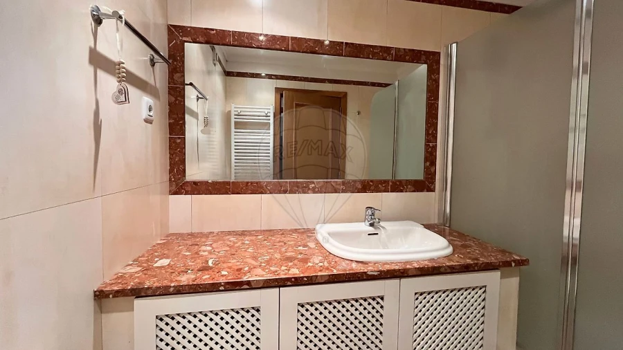 Apartamento T3 para Venda em Carnide