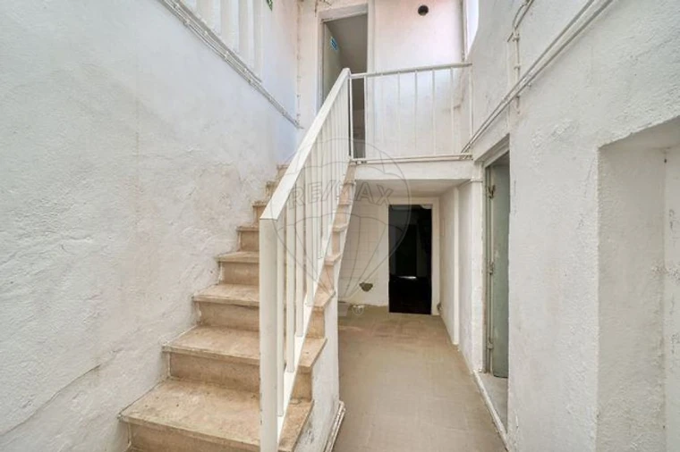 Loja para Arrendamento em Marvila, Ribeira Santarém, São Salvador, São Nicolau Foto 9