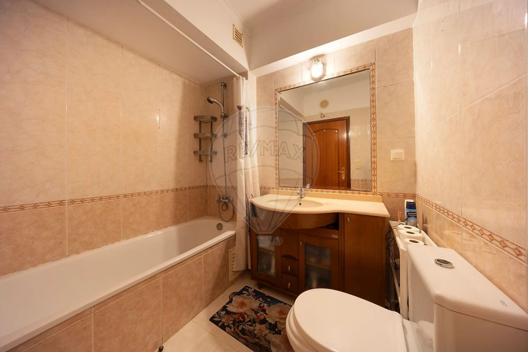 Apartamento T3 para Venda em Carregado e Cadafais Foto 24