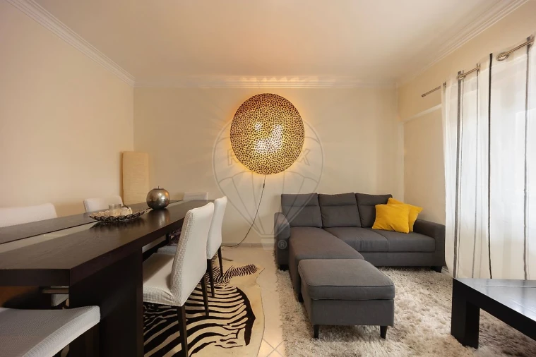 Apartamento T3 para Venda em Carregado e Cadafais Foto 16