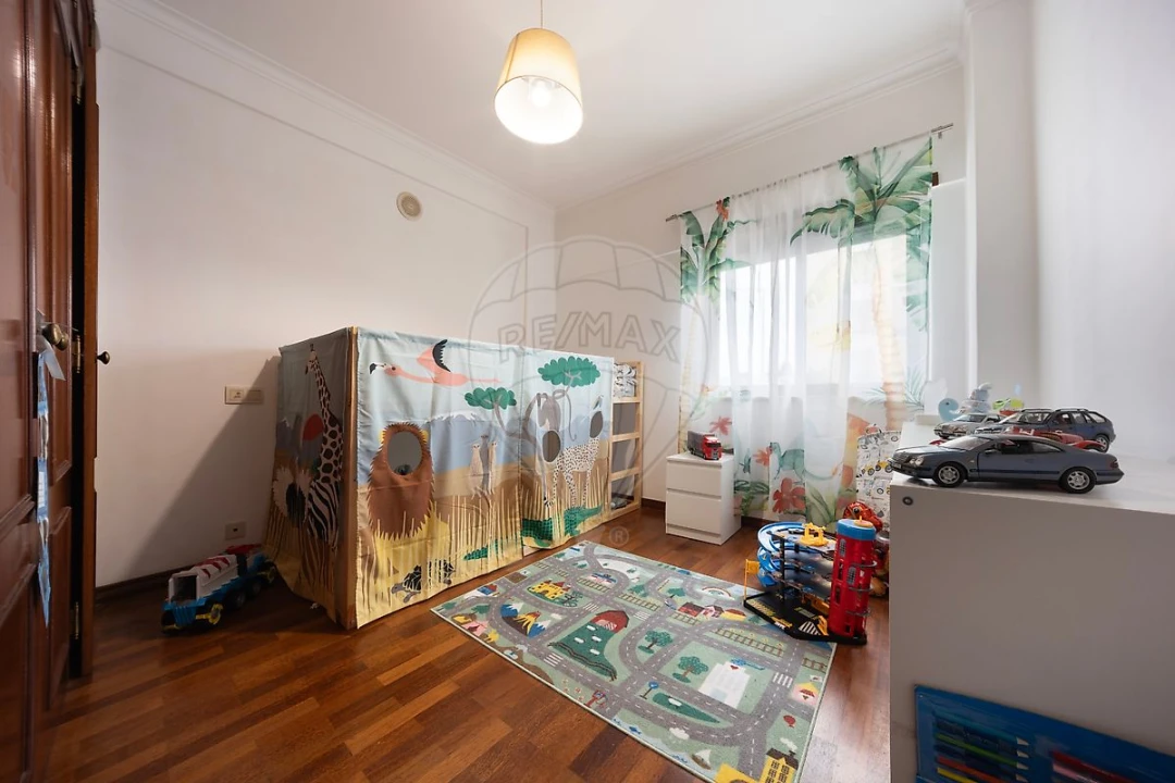 Apartamento T3 para Venda em Carregado e Cadafais Foto 19