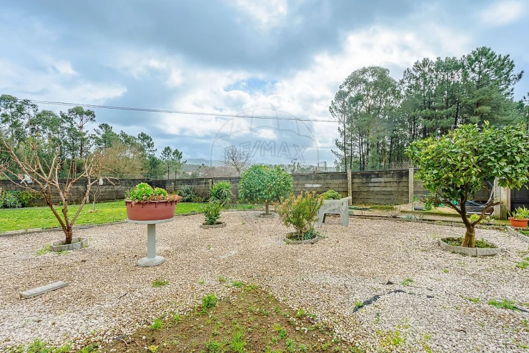 Moradia T2 para Venda em Lobão, Gião, Louredo e Guisande Foto 6