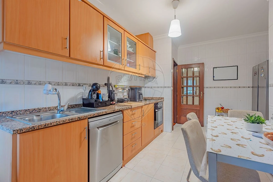 Apartamento T3 para Venda em Paredes Foto 16