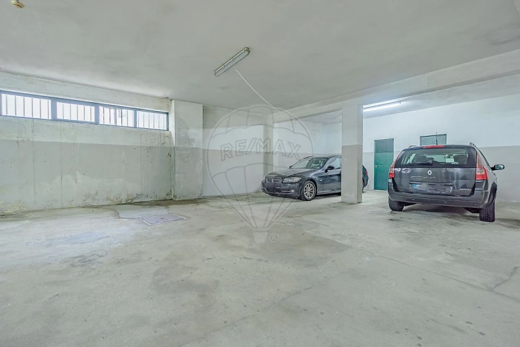 Apartamento T3 para Venda em Paredes Foto 22