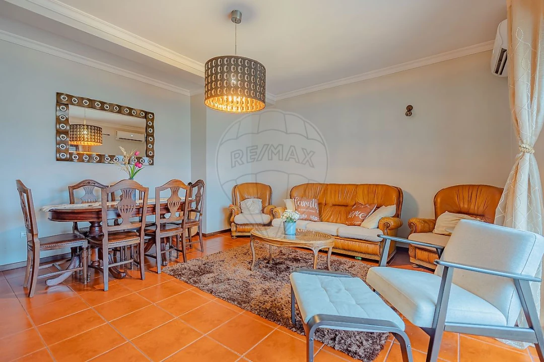 Apartamento T3 para Venda em Paredes Foto 3