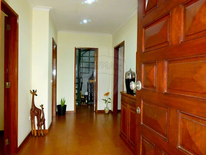 Moradia T3 para Venda em Pedroso e Seixezelo Foto 6