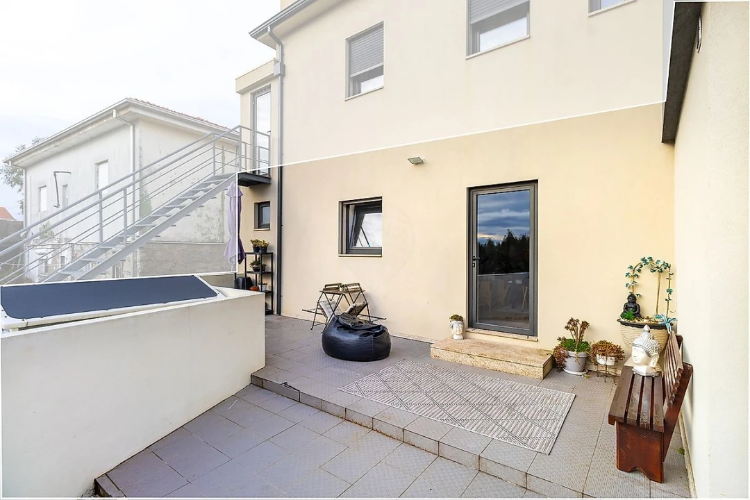 Apartamento T2 para Venda em Sandim, Olival, Lever e Crestuma Foto 18