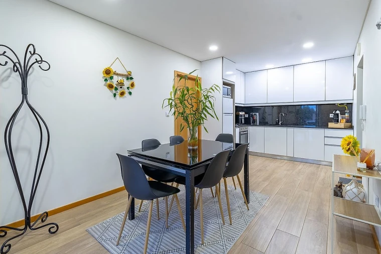 Apartamento T2 para Venda em Sandim, Olival, Lever e Crestuma Foto 10