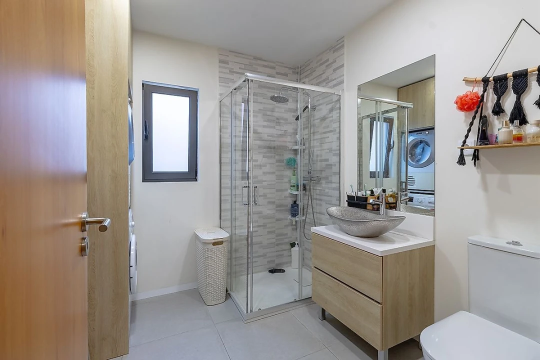 Apartamento T2 para Venda em Sandim, Olival, Lever e Crestuma Foto 7