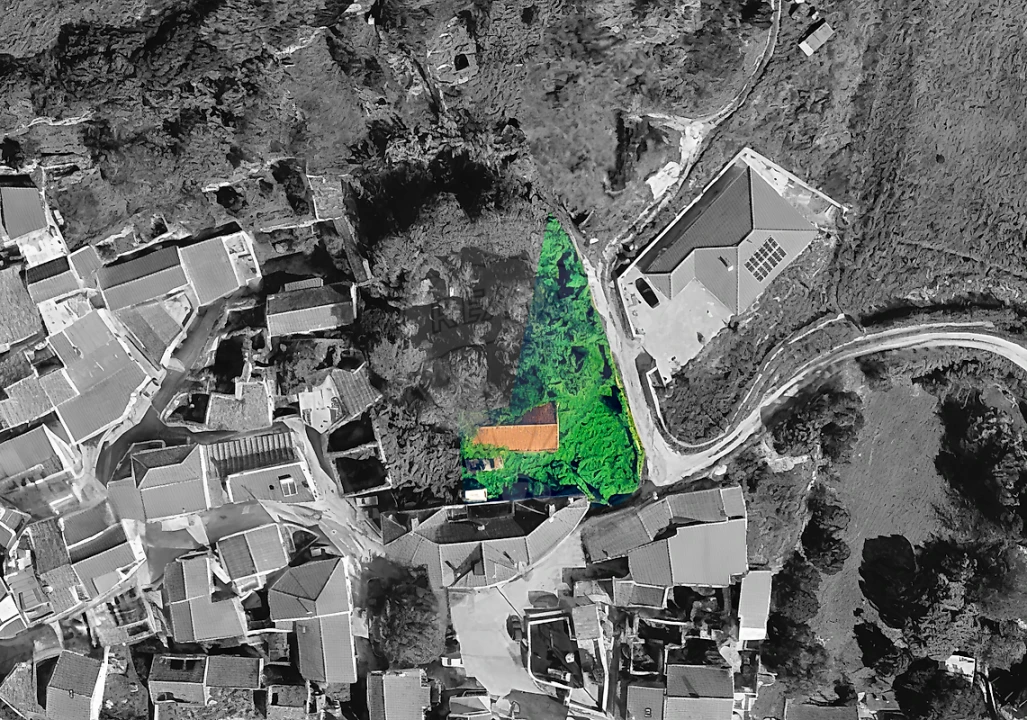 Armazém para Venda em Santo Quintino Foto 7