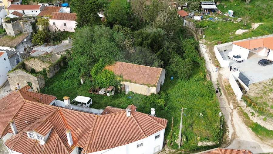 Armazém para Venda em Santo Quintino Foto 5