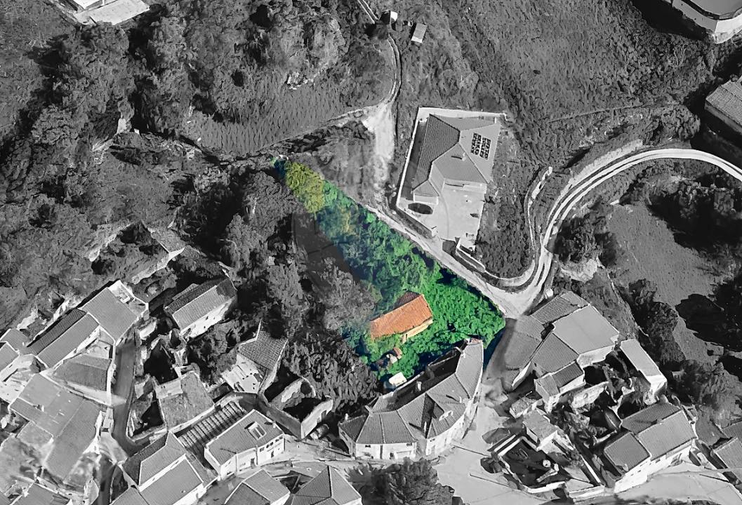 Armazém para Venda em Santo Quintino Foto 5