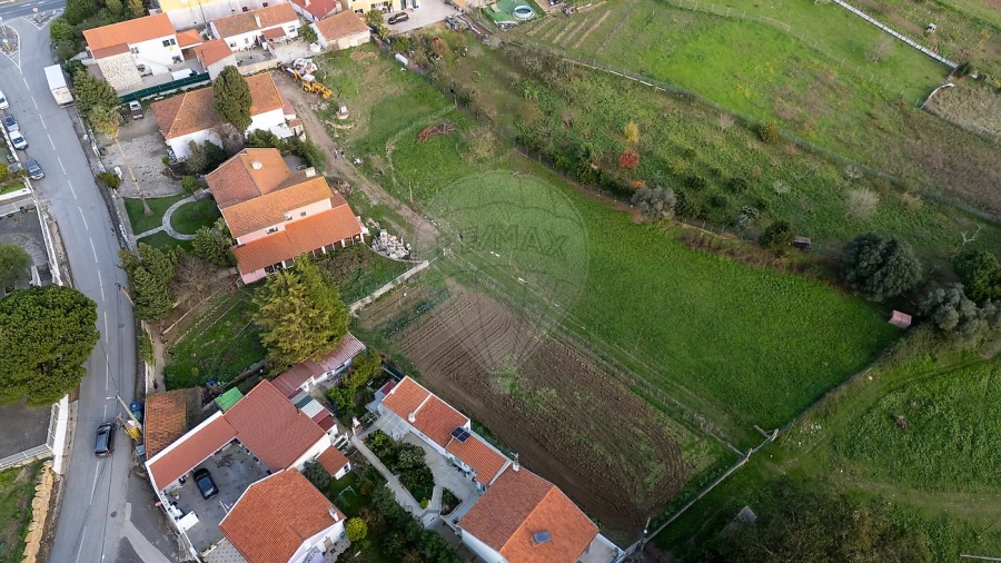 Armazém para Venda em Carvoeira e Carmões Foto 4