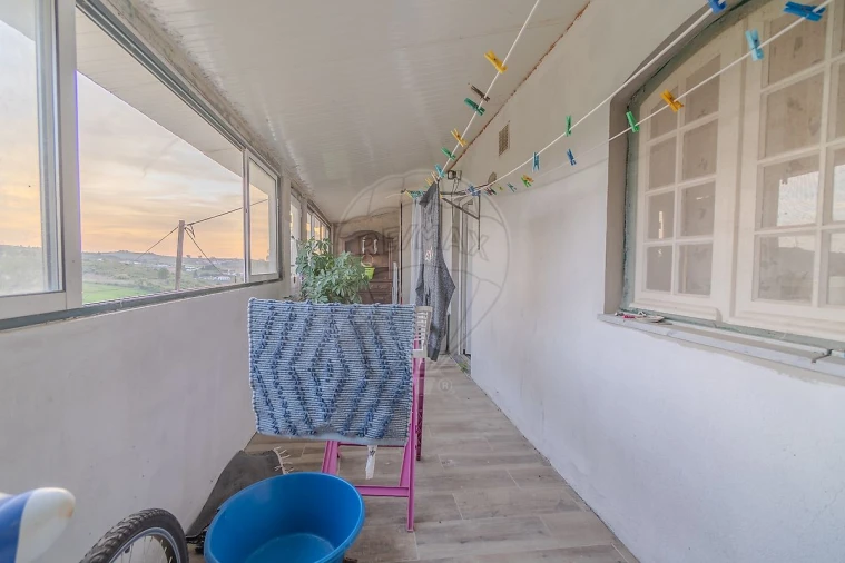 Armazém para Venda em Carvoeira e Carmões Foto 16