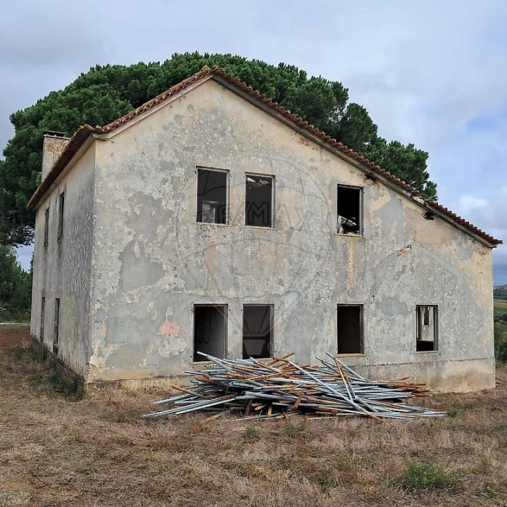 Quinta T0 para Venda em Cadaval e Pêro Moniz Foto 2
