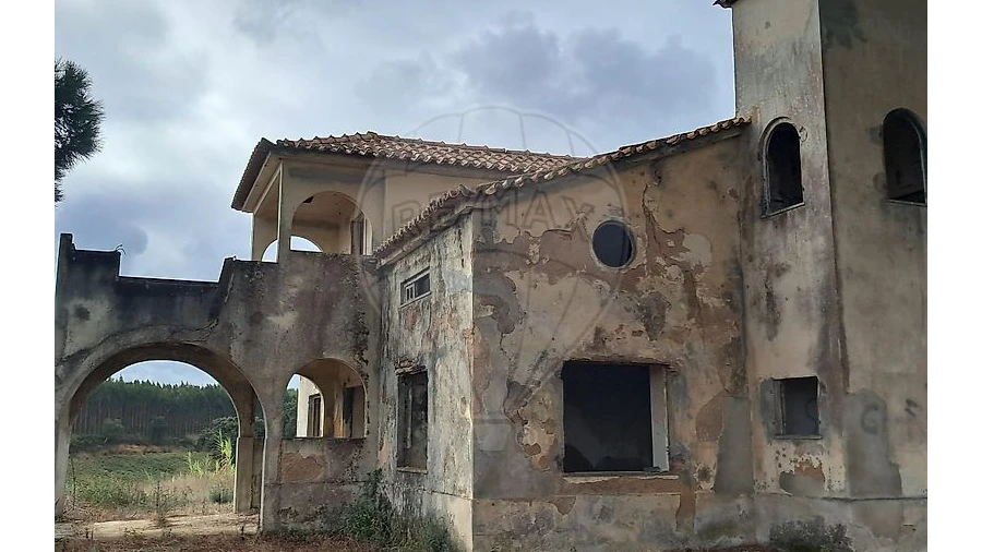 Quinta T0 para Venda em Cadaval e Pêro Moniz